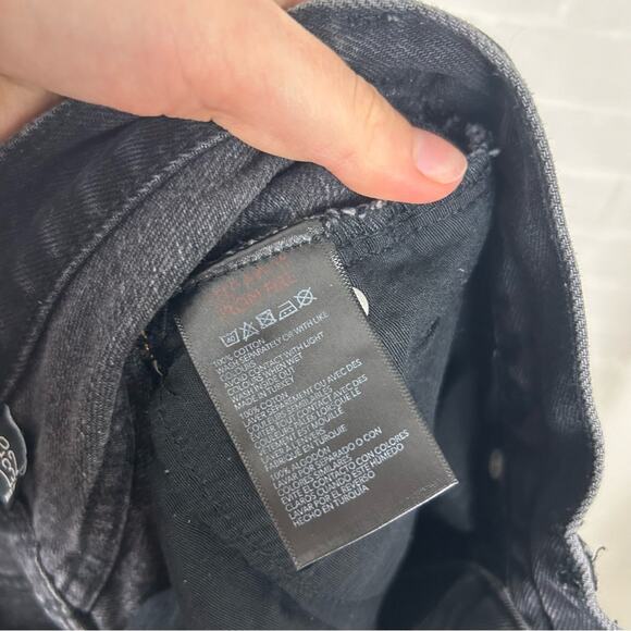 BDG Urban Ouffitters Black Distressed Baggy Boyfriend Jeans Size 28 - Picture 3 of 11